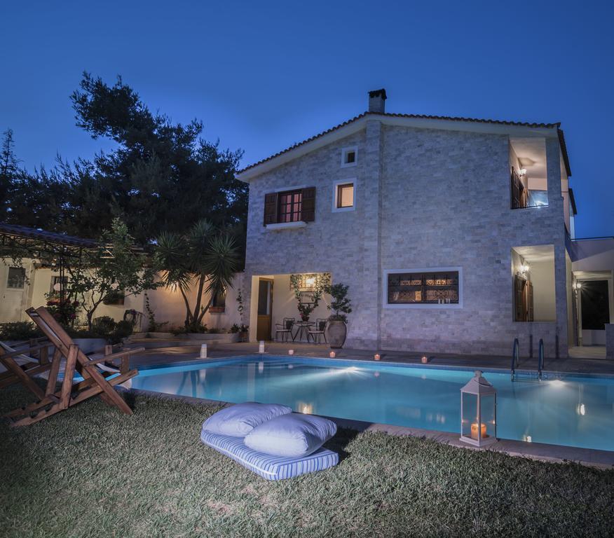 Villa Corina Near The Airport Kouvarás Exterior foto